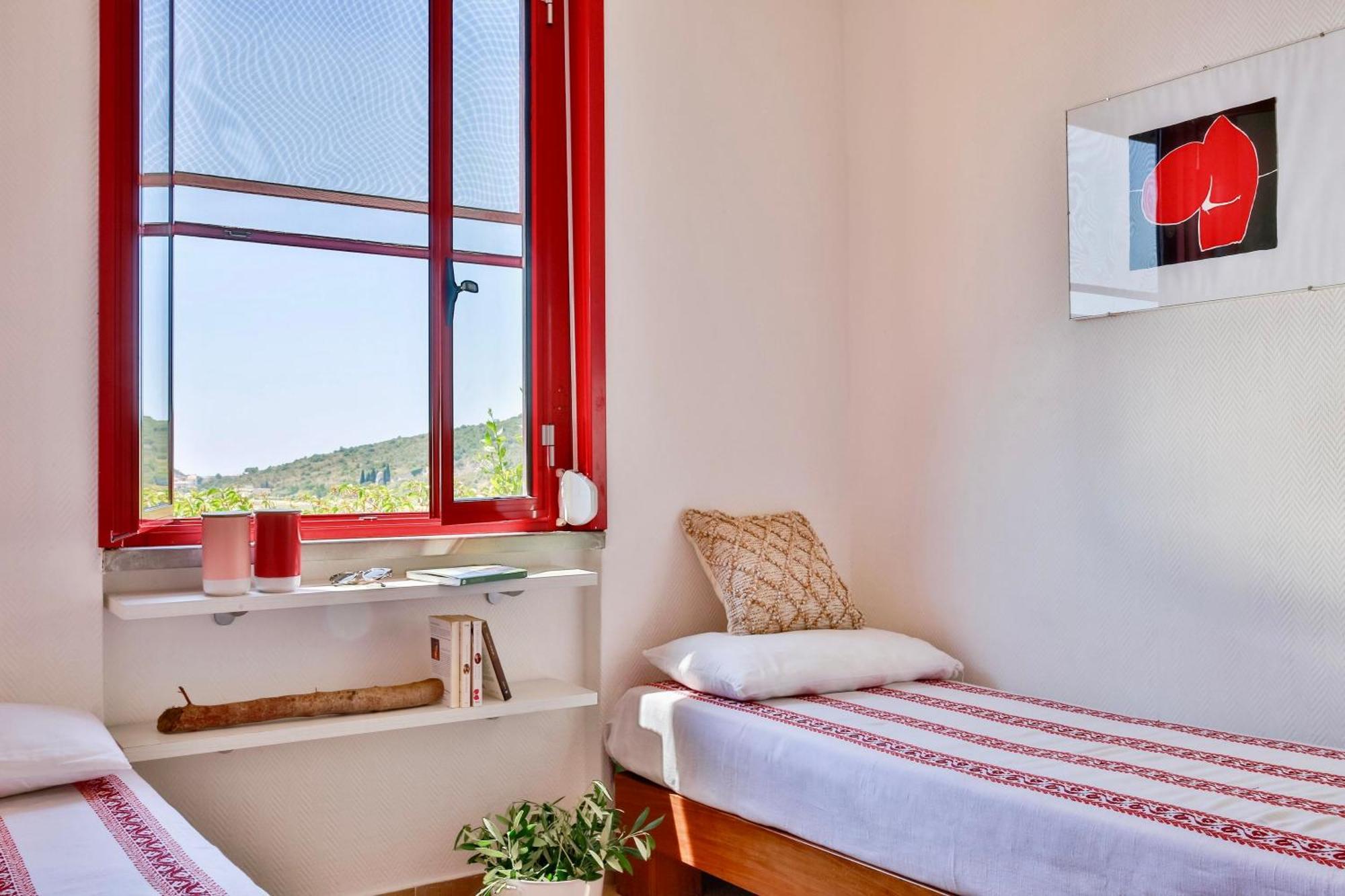 Isa - Residence With Pool And Private Beach In Talamone Just 500 Mt From The Beach Room photo